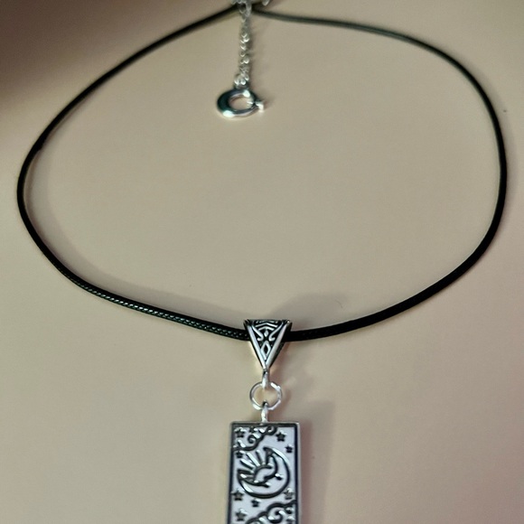 The Moon Tarot Card Pendant Necklace with a Starry Moon Back of Neck Charm - Picture 7 of 12